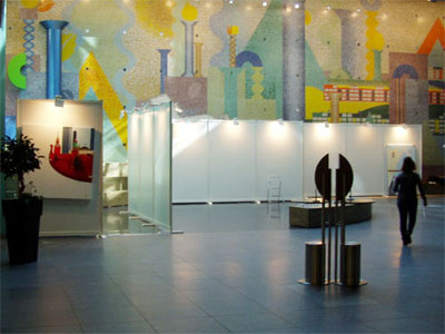 Systemstellwand R8 mit Auslegefu�