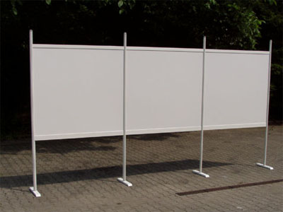 Systemstellwand R8 mit Auslegefu�